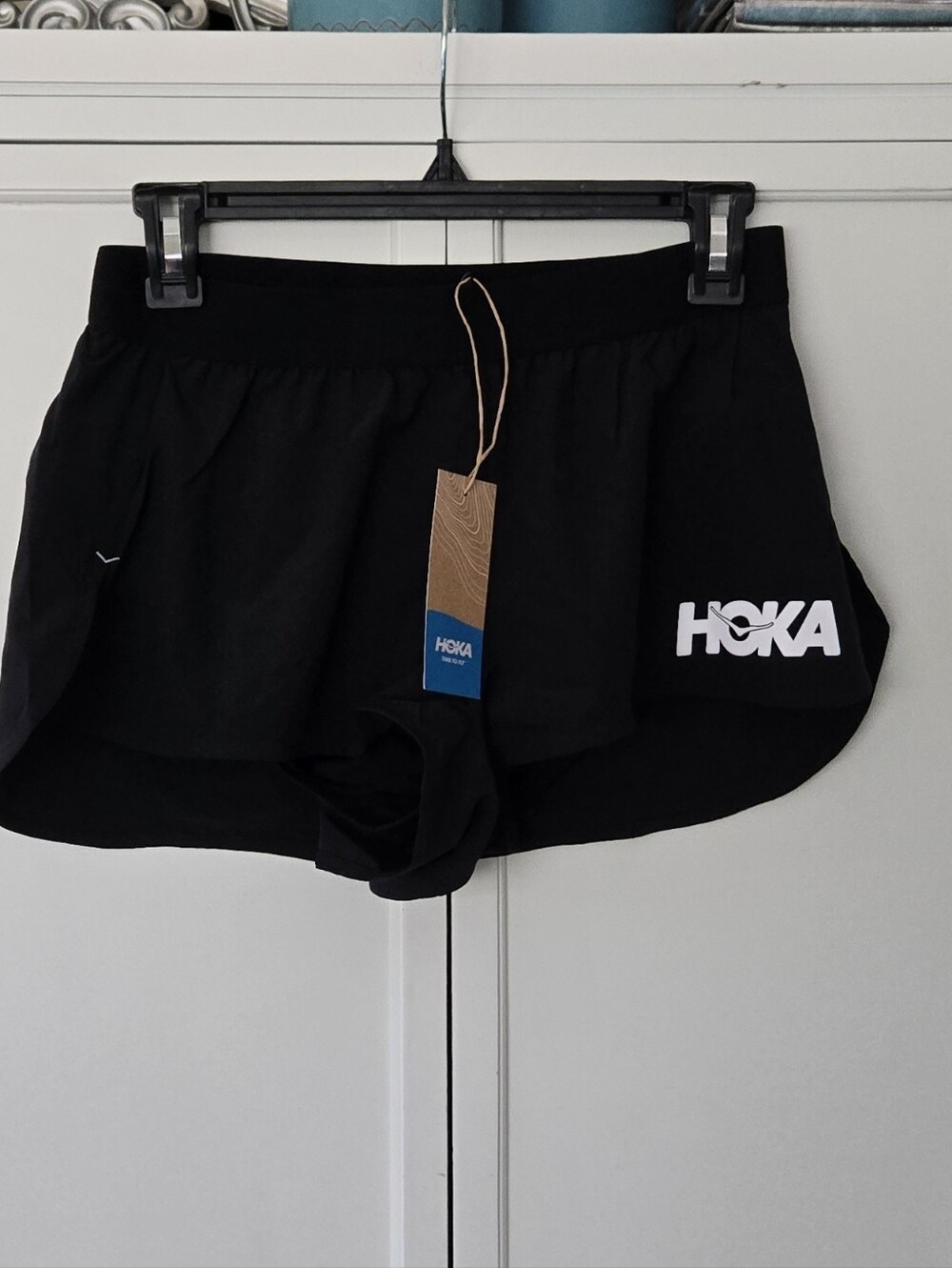 NWT Hoka Black Performance Woven 2" Shorts with Built-In Liner - Picture 1 of 5